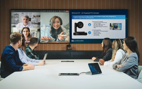 Rxvcam70 Medium Large Meeting Room 15 (1)