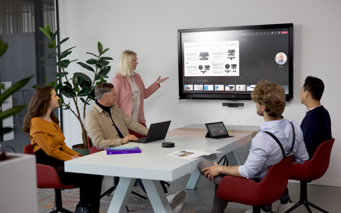 Medium Meeting Room RXV80 RX15 RXV100 Hub Microsoft Teams